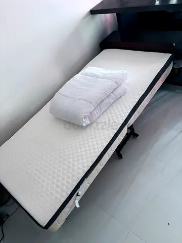 Folding Guest Bed + Gel Memory Foam Topper + Summer Duvet (Brand New)