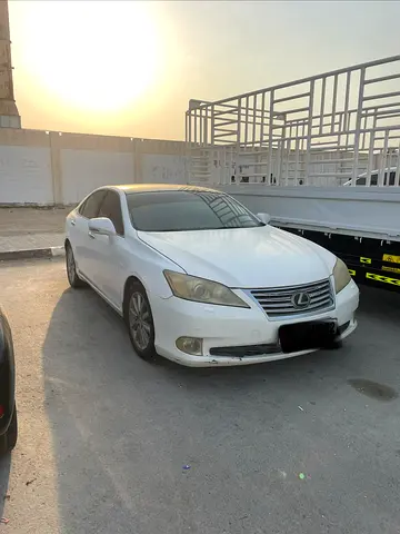 Lexus ES 350 2010 GCC Specs | Well Maintained | Luxury Sedan