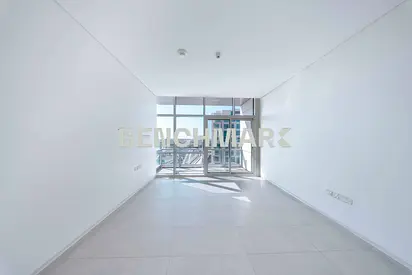 Top Floor | Sea View | Huge Balcony