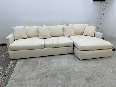 Almost like new condition cratebarrel lshape sofa