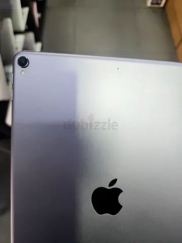 Ipad pro 2015 1st gen 11 inch 64gb wifi