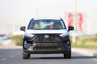 Toyota rav4 Gcc Cash, Bank & Inhouse finance availble | under warranty