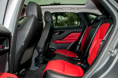 2018 Jaguar F-PACE — миниатюра 12