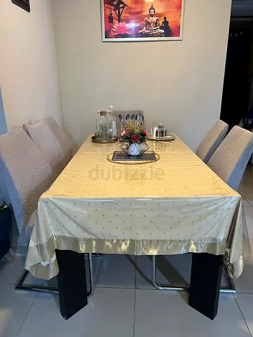 Homebox Dining set -6 chairs +1 Glass Table