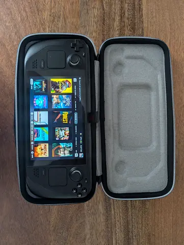 Steam Deck LCD 512GB + Carry Case