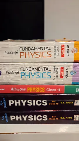 Set of Class 11 Fundamental Physics Textbooks (Pradeeps, m. L. Aurora and All-in-One)