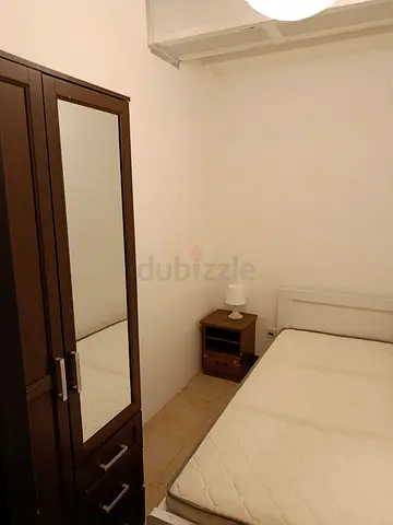 Room fully furnished in JLT, Cluster V rent 1500
