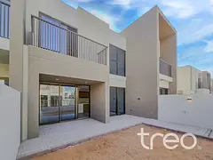 Single Row | Lake View | Available July