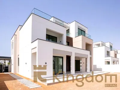 LUXURY VILLA | PARK VIEW | BRAND NEW | HUGE PLOT