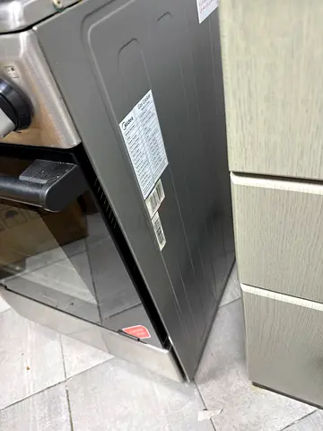 freestanding cooker