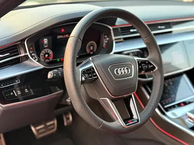 2024 AUDI A8 — миниатюра 11