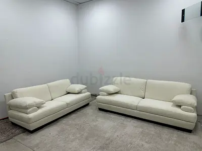 Still brand new Natuzzi brand 5 seater sofa