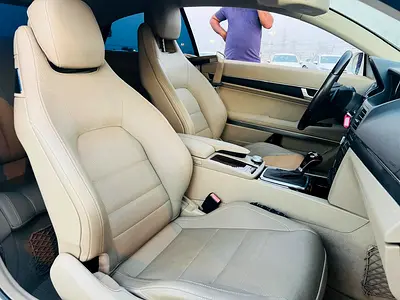 2009 Mercedes-BENZ E-CLASS thumbnail 15