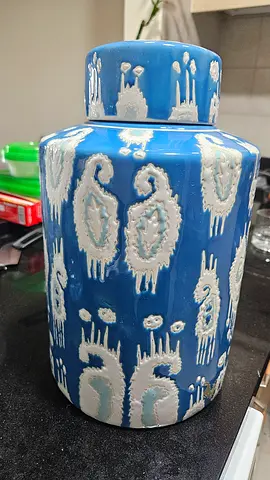 Blue patterned ceramic decorative vase/jar - good condition