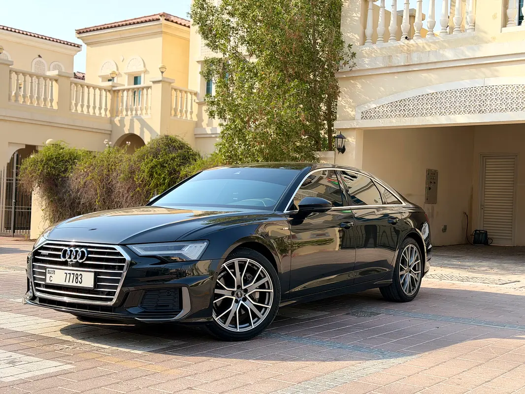 Audi A6 2021 — photo 1 of 18