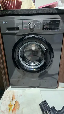 LG Front Load Washing Machine - 7kg, Grey, Great Working Condition