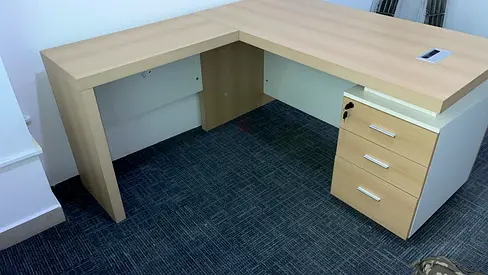 Modern L-Shaped Office Desk with Side Drawer Unit