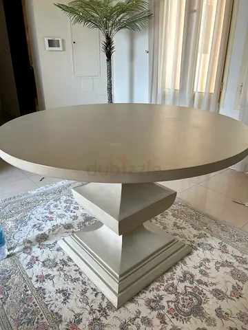 Round pedestal foyer table - solid wood.