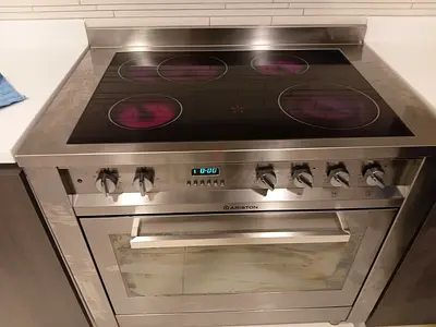 Ariston stainless steel electric cooker with oven - good condition