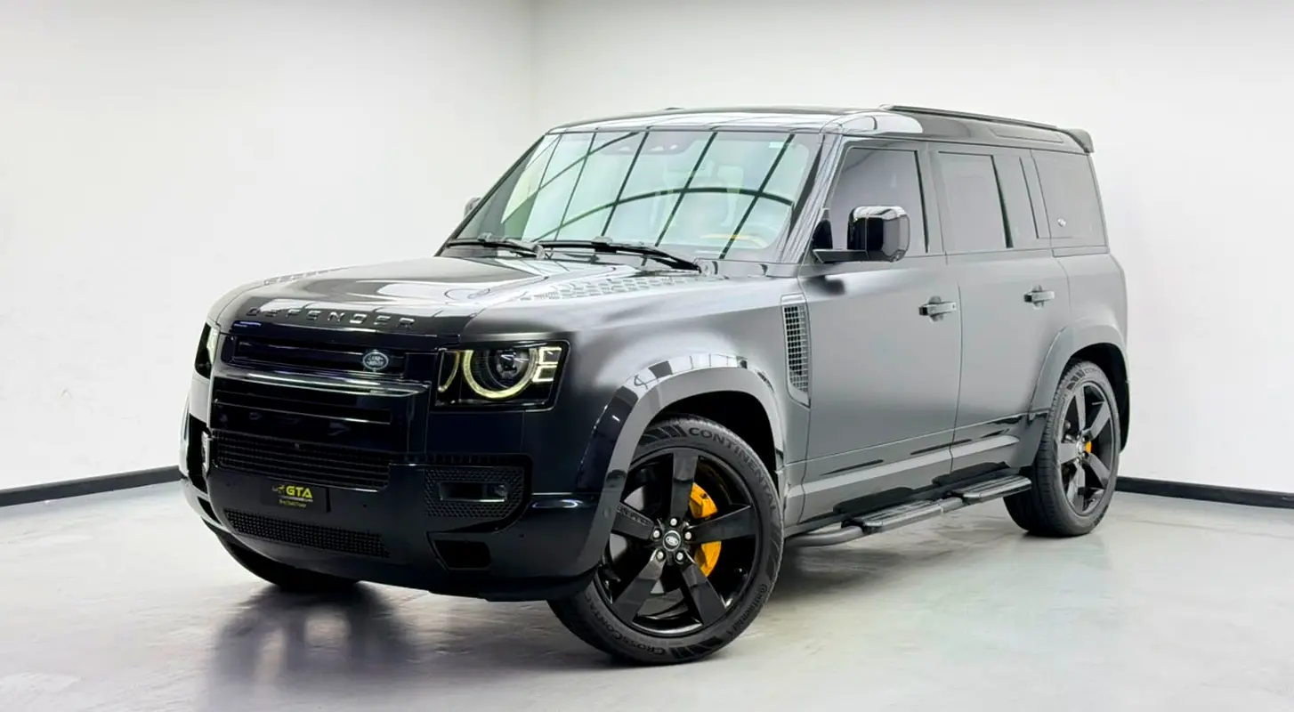 Land Rover Defender 2024 — photo 1 of 17