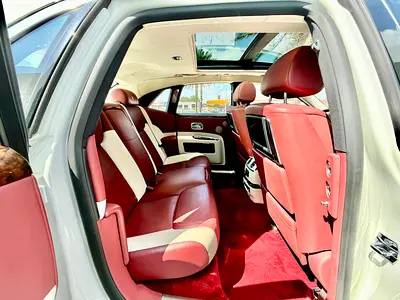 2017 ROLLS-ROYCE GHOST 缩略图 16