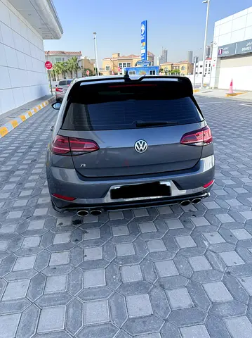 2018 Volkswagen Golf R | GCC Specs | Full VW History