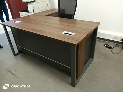 Modern L-Shaped Office Desk with Wood Finish