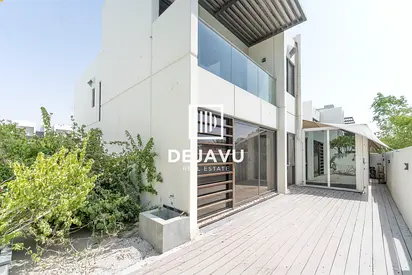 Huge Layout| 6 Bedrooms + Maid | Pool View | Ready