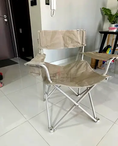 Lightweight Folding Camping Chair with Armrests and Cup Holder