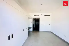 Ready To Move In | Prime Location | With Balcony — 3