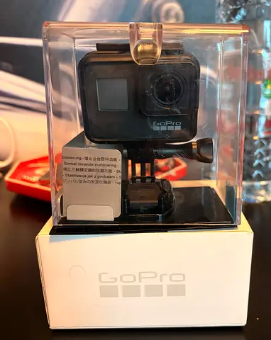 GoPro HERO 7 Black with Accessories
