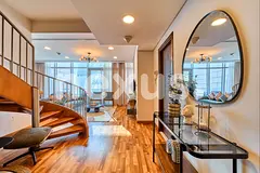 2BD | FULLY FURNISHED | DUPLEX| FULLY UPGRADED — 2