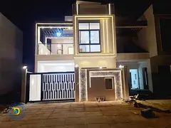 Next to Al-Hamidiyah Park, a villa with 5 rooms a rooftop, including electricity, water, air conditi