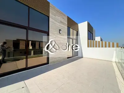4 BR Spacious | Landscaped garden | 2 Terrace