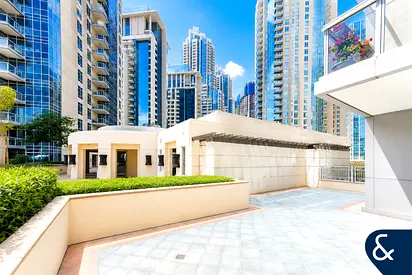 Rare Layout | Outdoor Terrace | Vacant Now