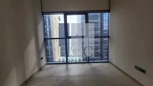 Upcoming Unit| Airy Balcony | Store