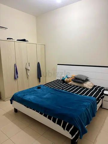 Zero commission- Master bedroom with attached bathroom