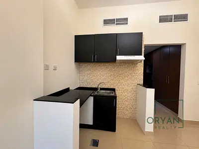 Modern Studio | Limited Time Offer | 4 Cheques