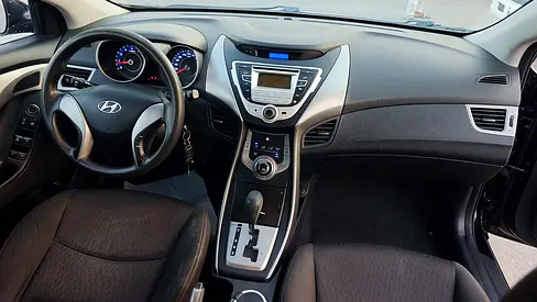 صورة 12 لـ 2014 Hyundai ELANTRA