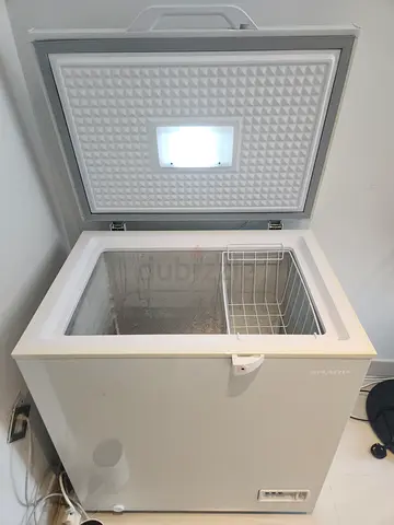 Chest Freezer 190L