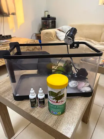 COMPLETE TURTLE TANK AND SET