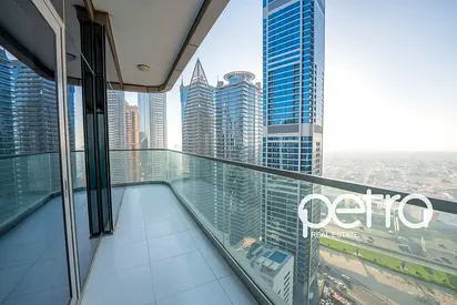 DAMAC Paramount Tower (Midtown) Hotel and Residences, Business Bay, Dubai.