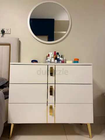 Large Round White Wall Mirror - Modern Minimalist