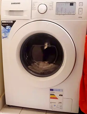 Samsung 6kg Front Load Washing Machine - Good Working Condition