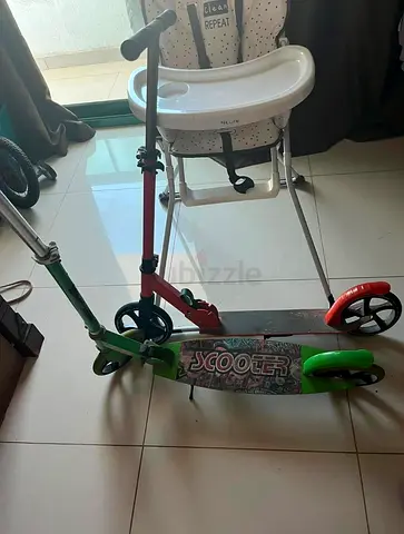 Kids 2-Wheel Scooter - Foldable, Adjustable Handle