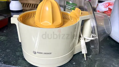 Black  Decker electric citrus juicer - used, working