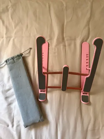 Foldable adjustable laptop/tablet stand - pink