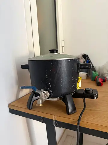 Candle making kit
