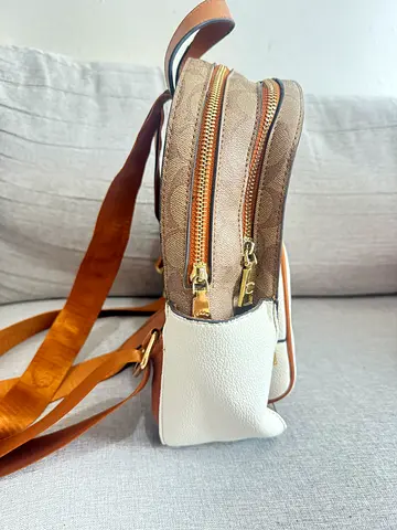 Coach white crossbody shoulder bag with adjustable strap