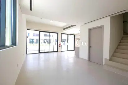 SINGLE ROW | VACANT NEW | OPEN TO OFFERS